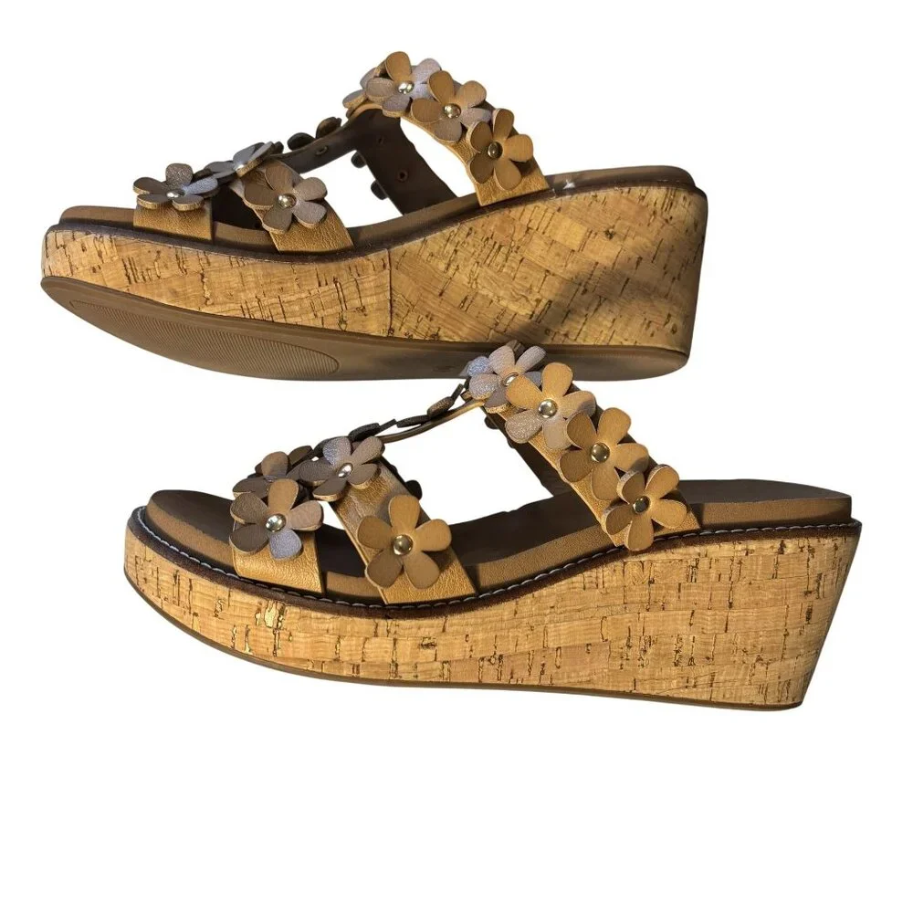 Corkys Floral Wedge Sandals Size 8 Cognac Slip-On Summer Shoes - Picture 3 of 8